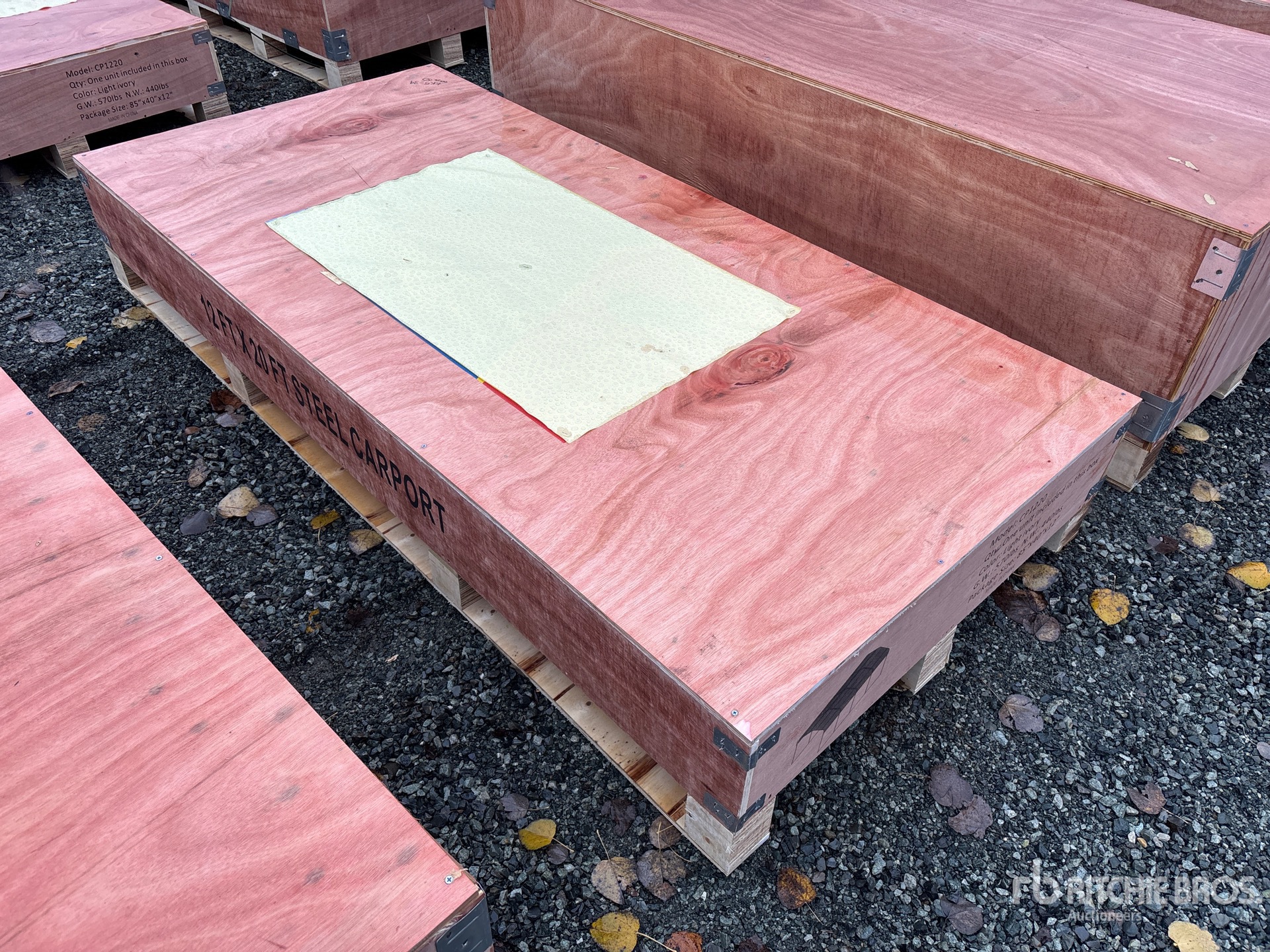 General Appearance with Picture, Right Rear Corner