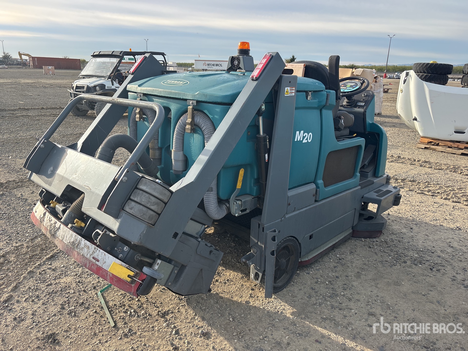 General Appearance with Picture, Right Rear Corner