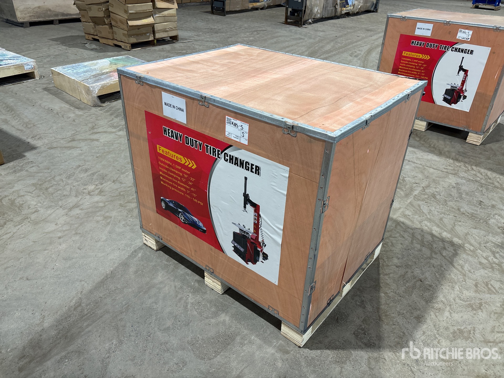 General Appearance with Picture, Left Front Corner