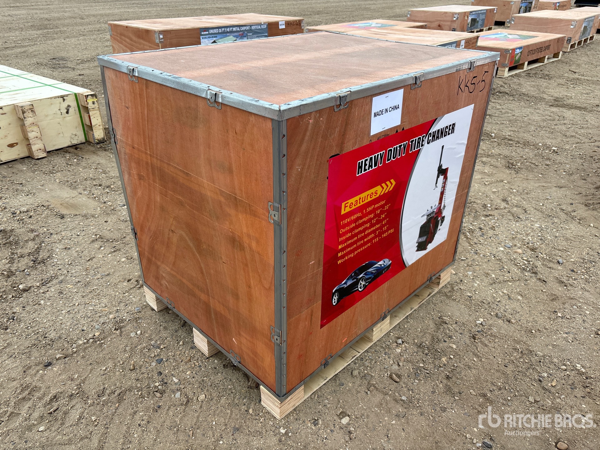 General Appearance with Picture, Right Front Corner