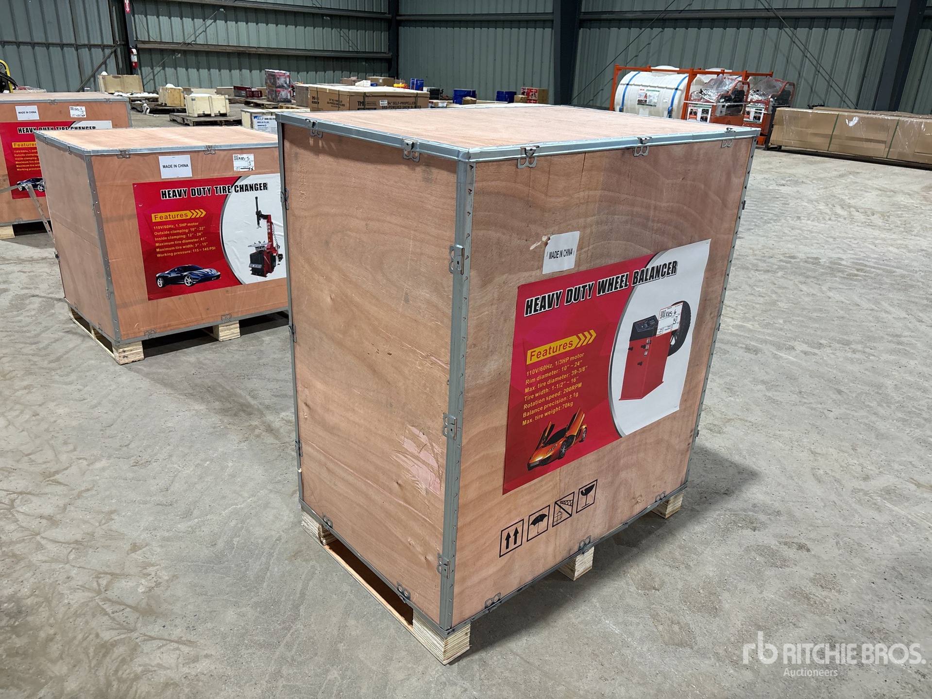 General Appearance with Picture, Right Front Corner