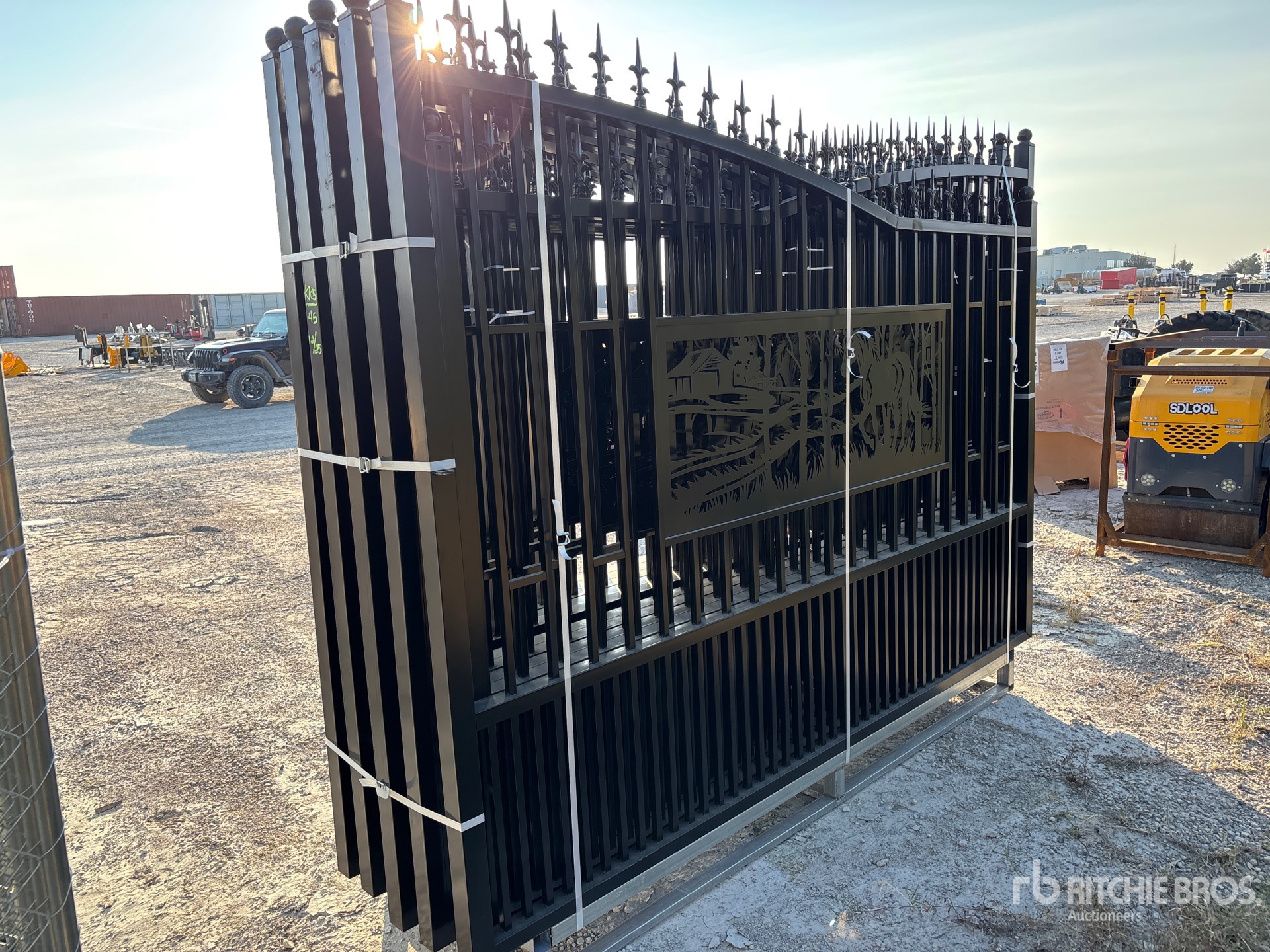 General Appearance with Imagen: esquina trasera izquierda