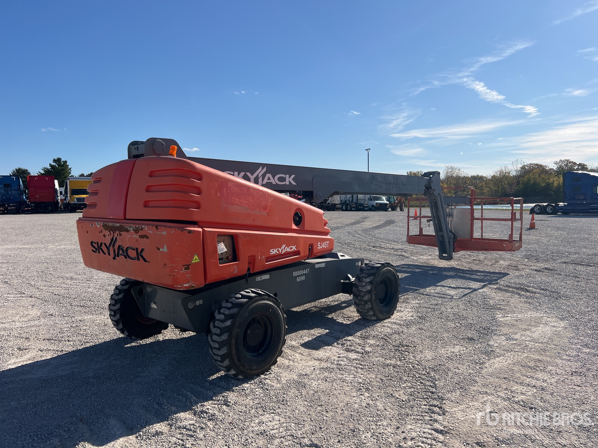 General Appearance with Picture, Right Rear Corner