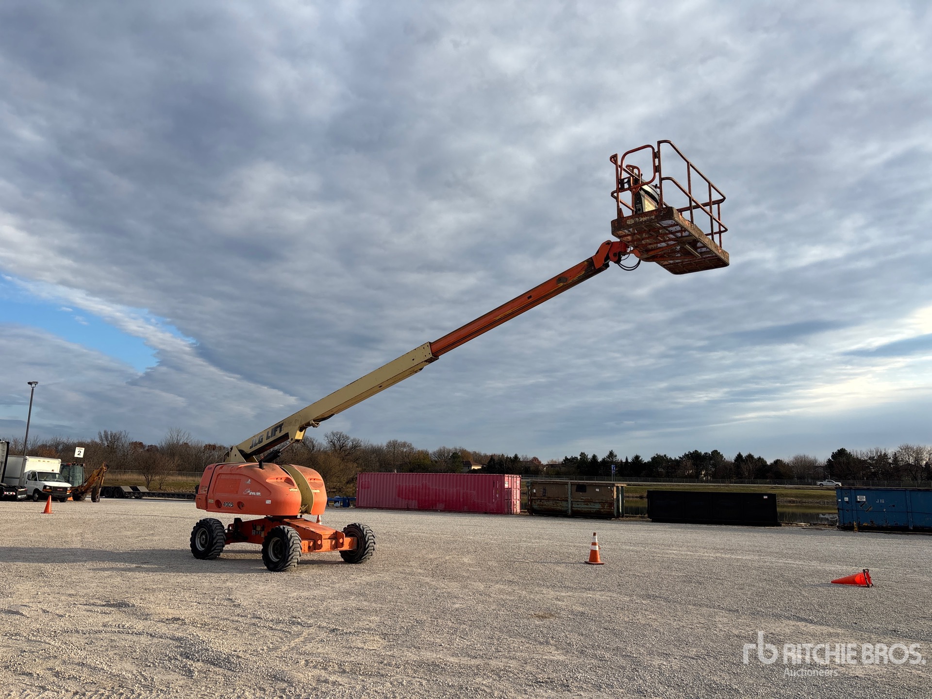 General Appearance with Foto, angolo anteriore destro