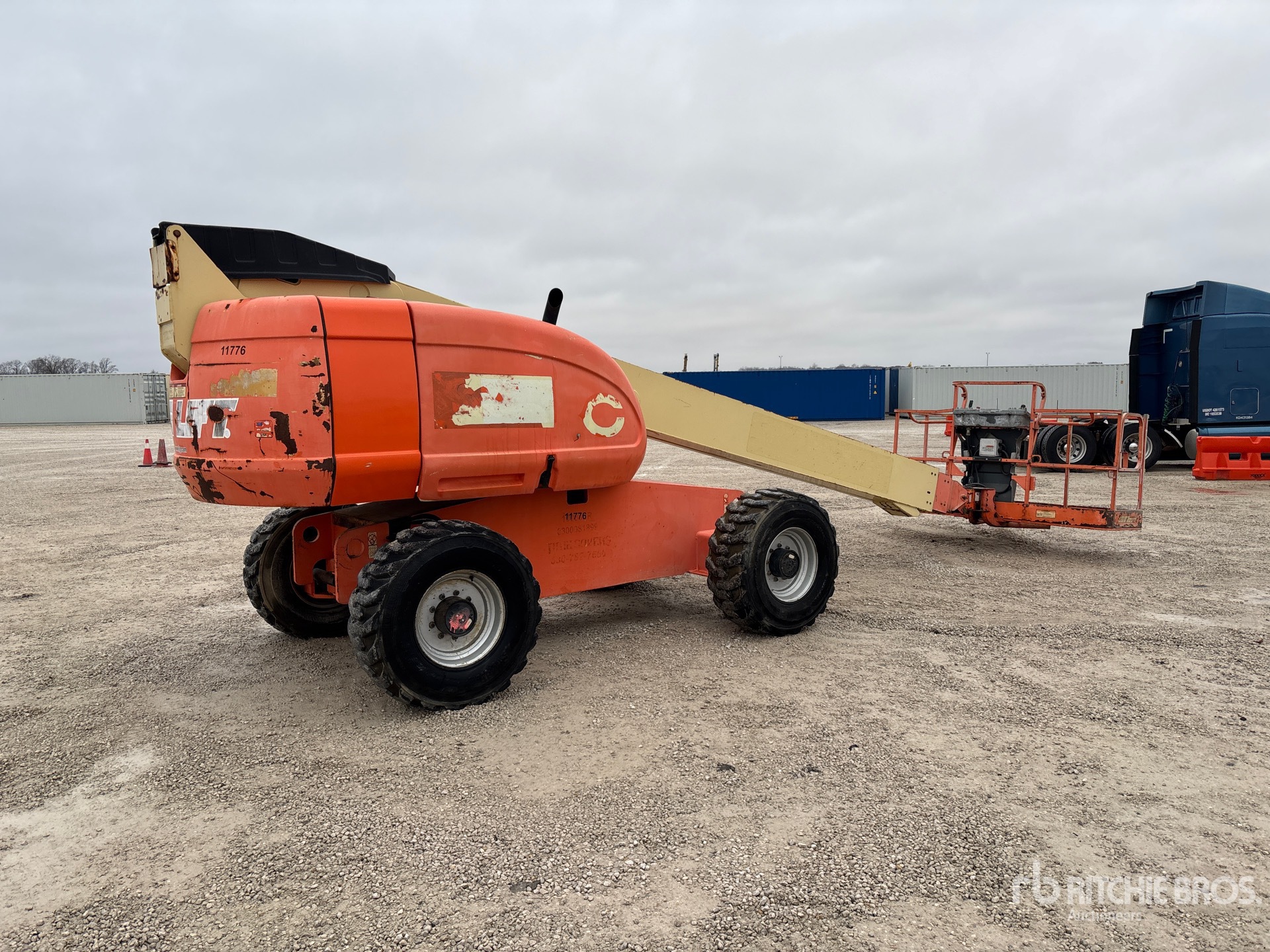 General Appearance with Picture, Right Rear Corner