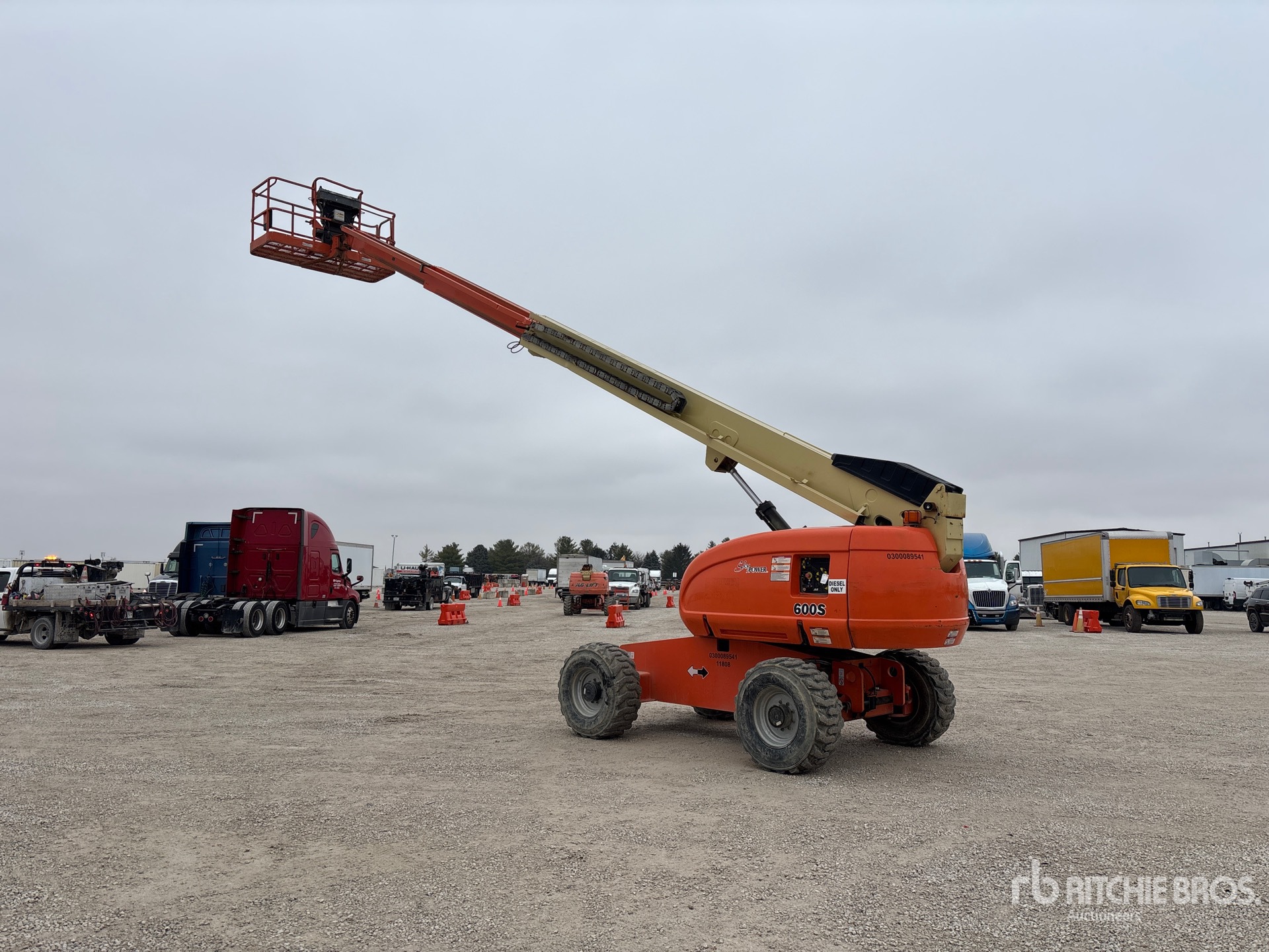 General Appearance with Imagen: esquina trasera izquierda