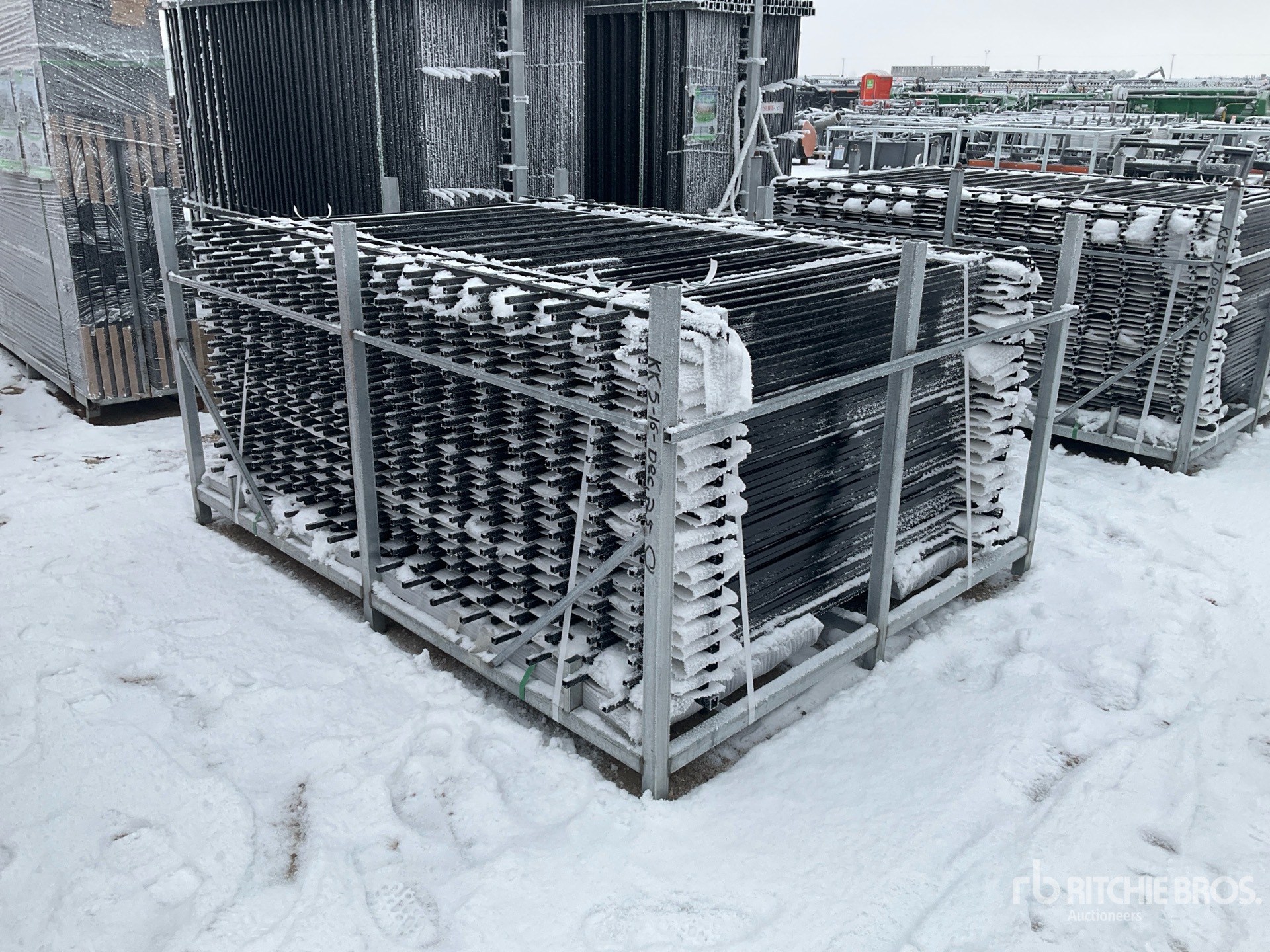 General Appearance with Foto, angolo anteriore sinistro