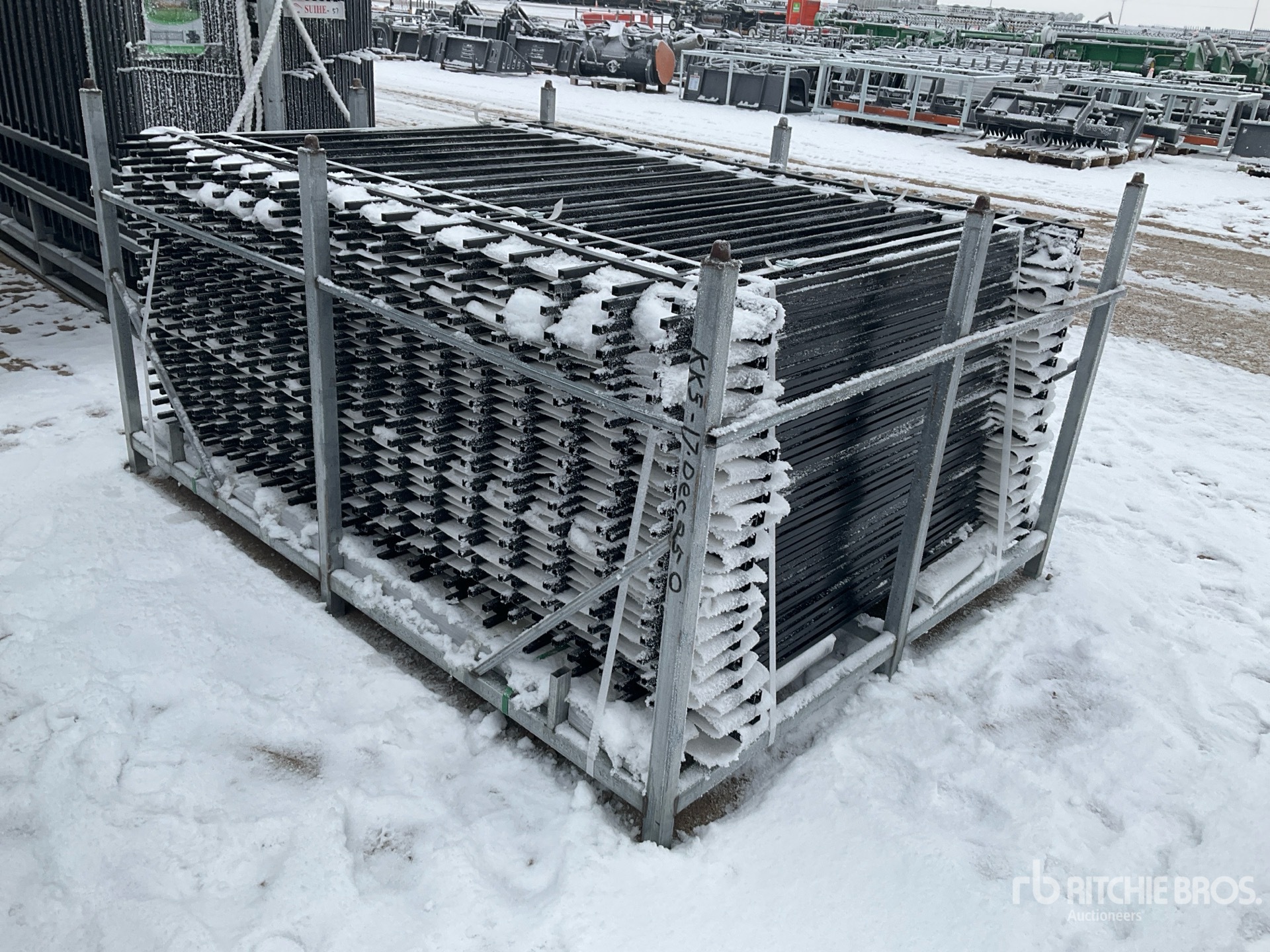 General Appearance with Foto, angolo anteriore sinistro