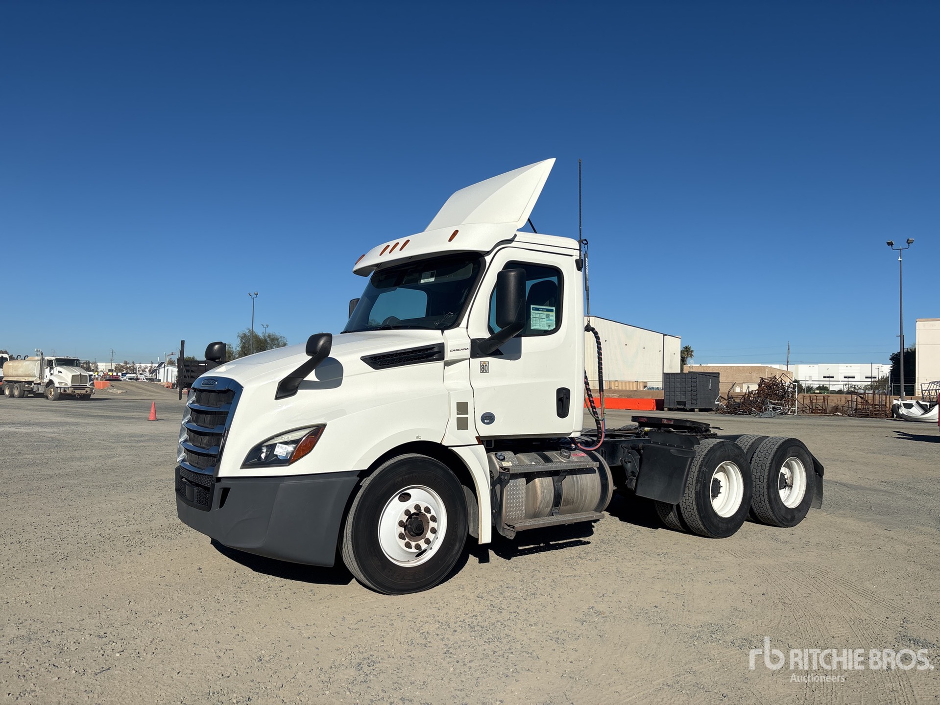 General Appearance with Featured Photo