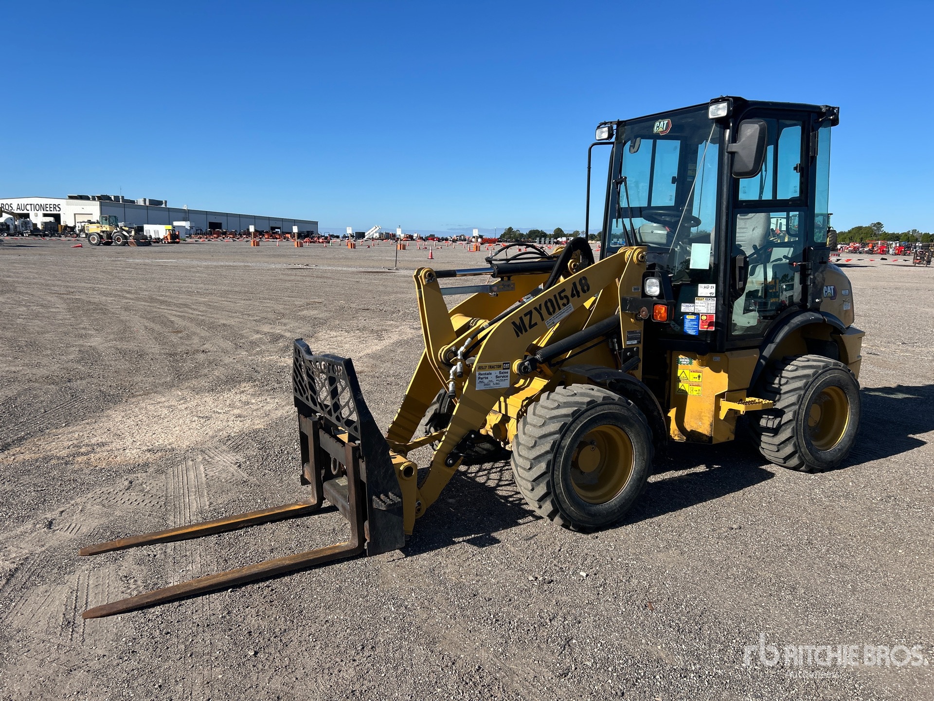 General Appearance with Featured Photo