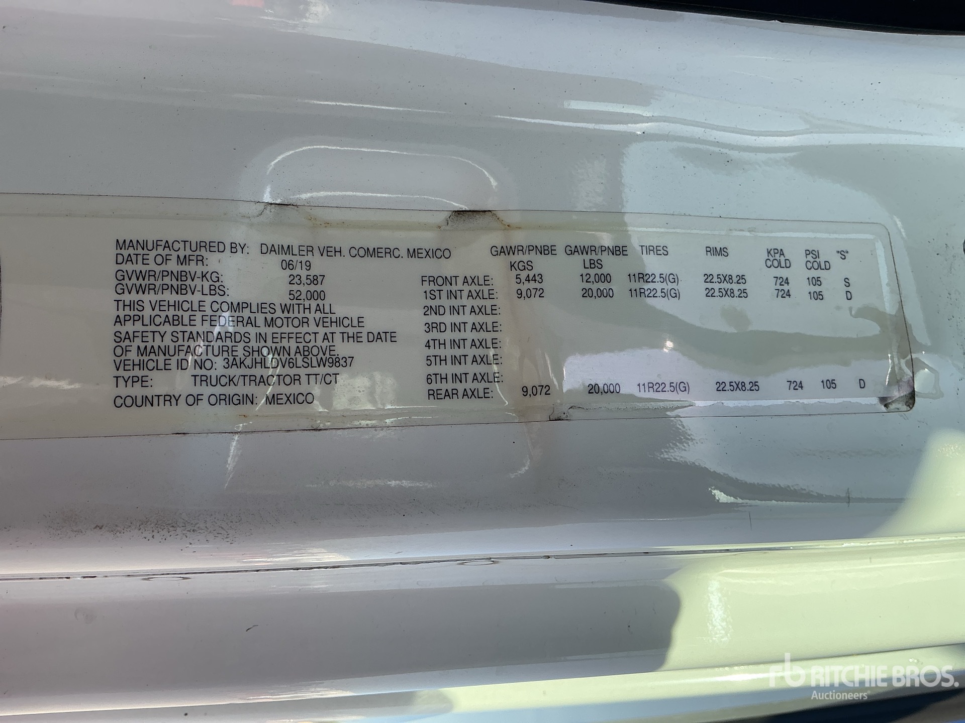 General Appearance with Serial Number / VIN