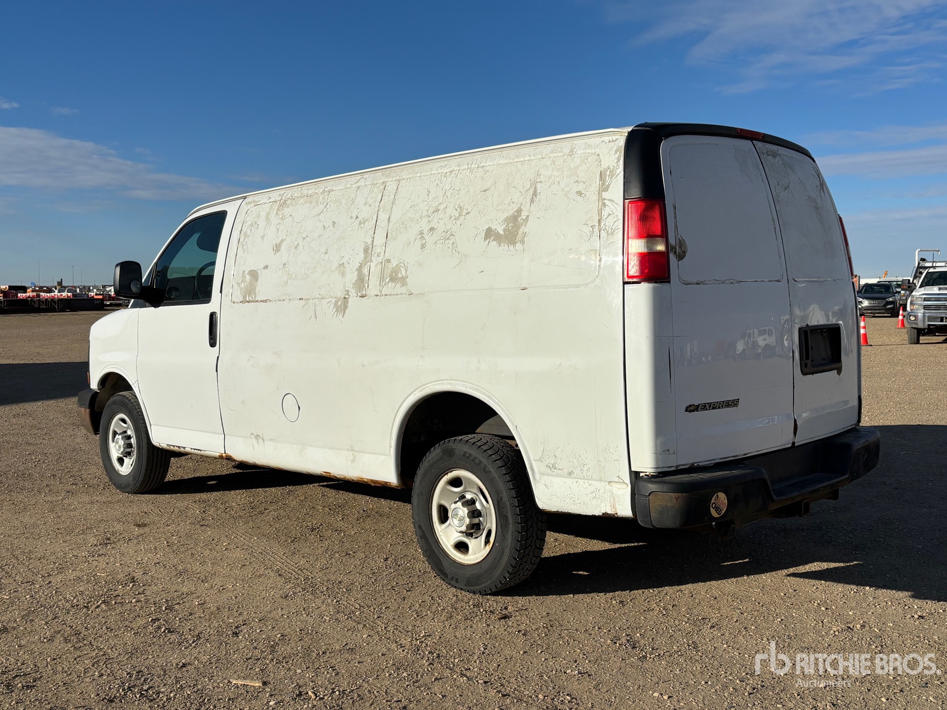 General Appearance with Picture, Left Rear Corner