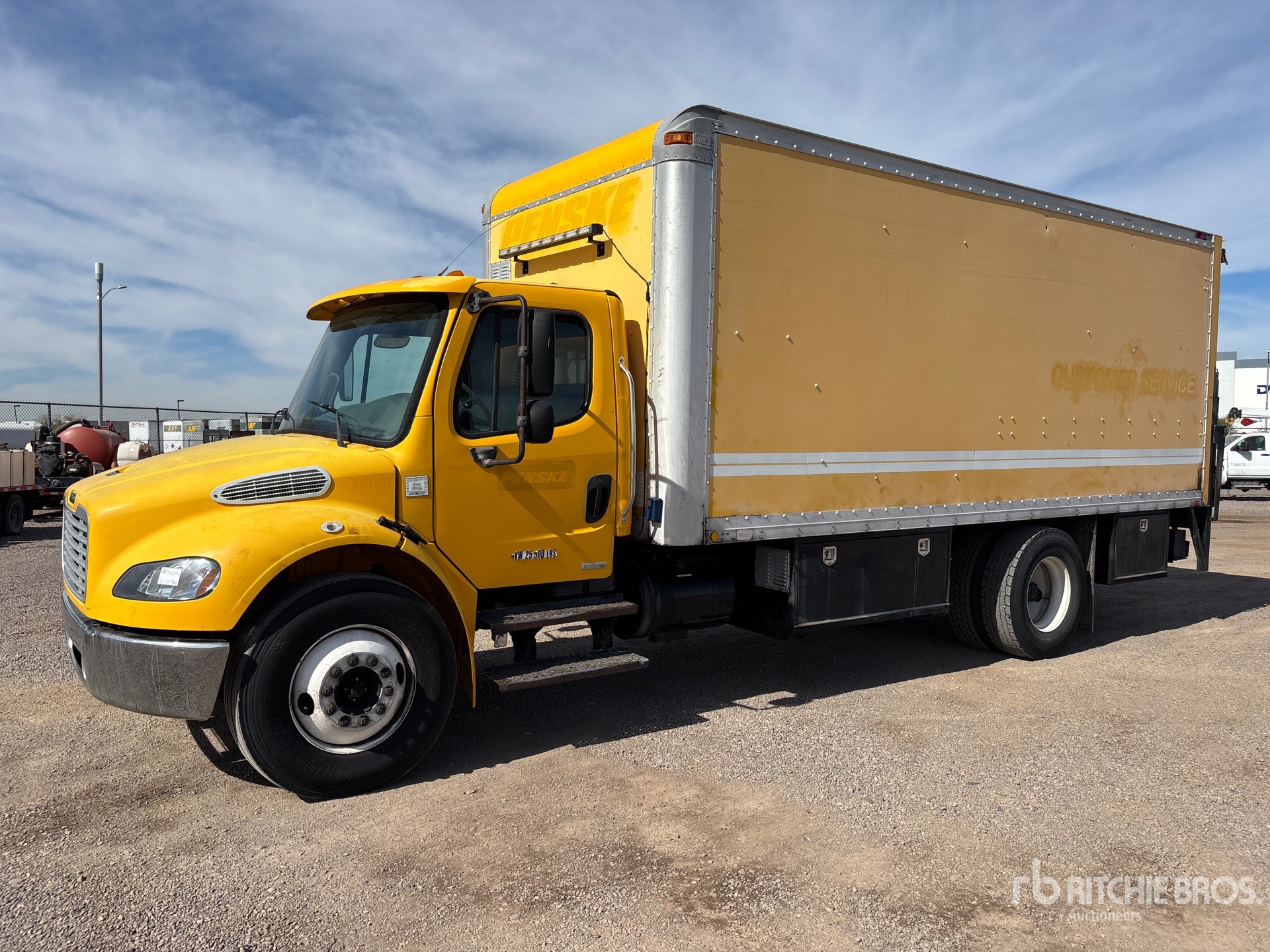 General Appearance with Imagen: esquina delantera izquierda