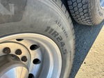 4 Underbody - Truck with 