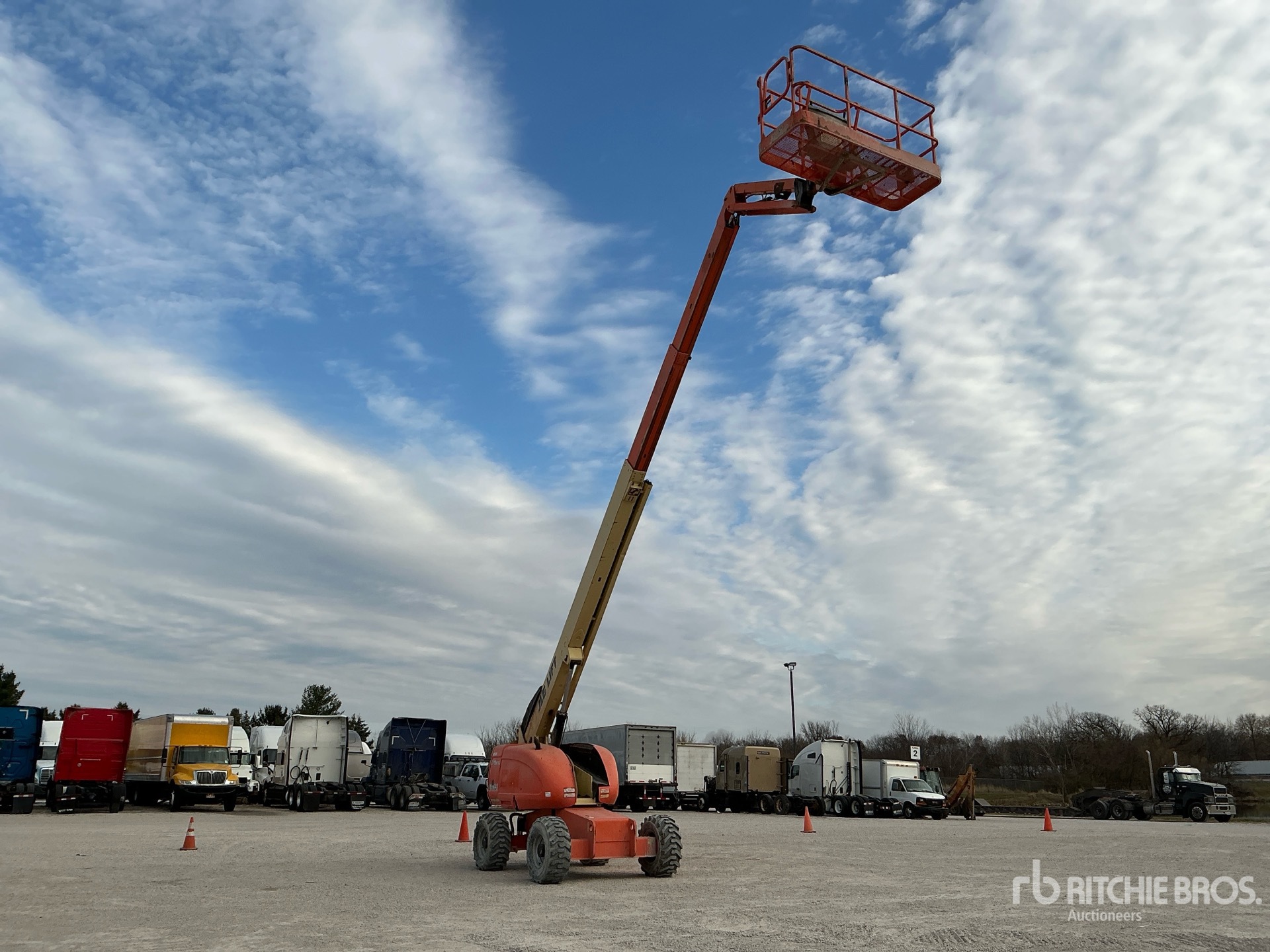 General Appearance with Foto, angolo anteriore destro