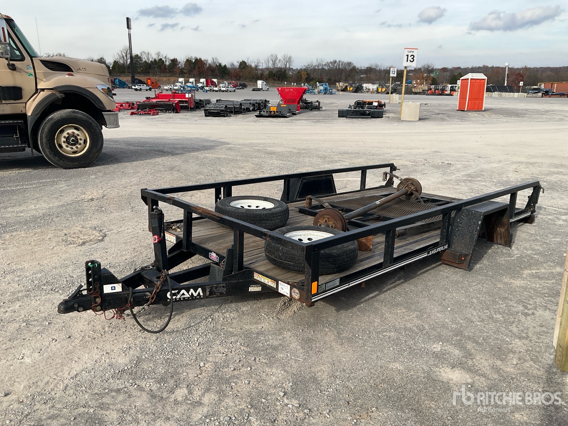 General Appearance with Picture, Left Front Corner