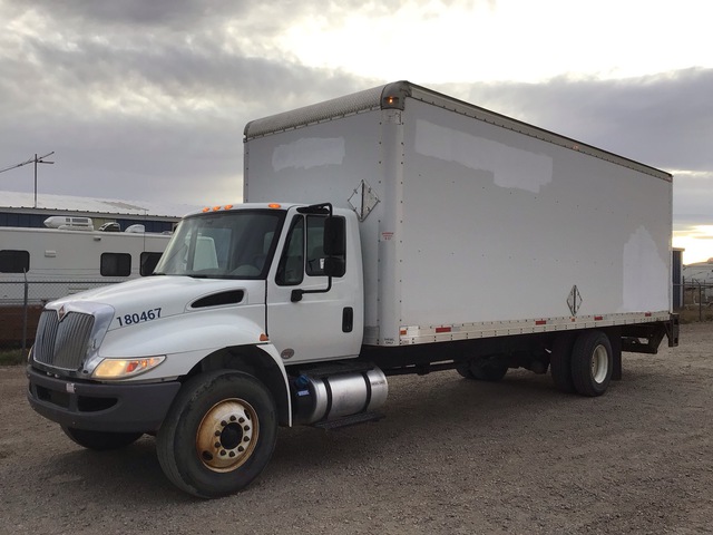 2018 International 1654 4x2 Van Truck 2018 International 1654 4x2 Van Truck