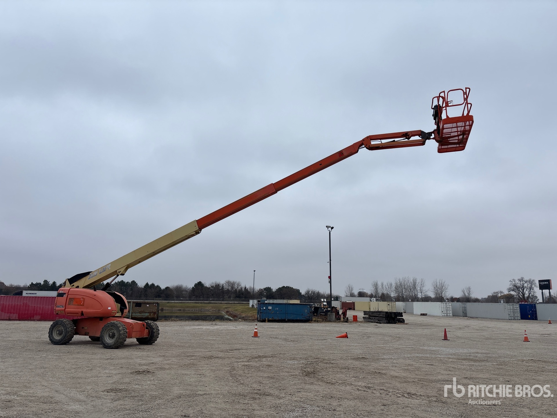 General Appearance with Picture, Right Front Corner