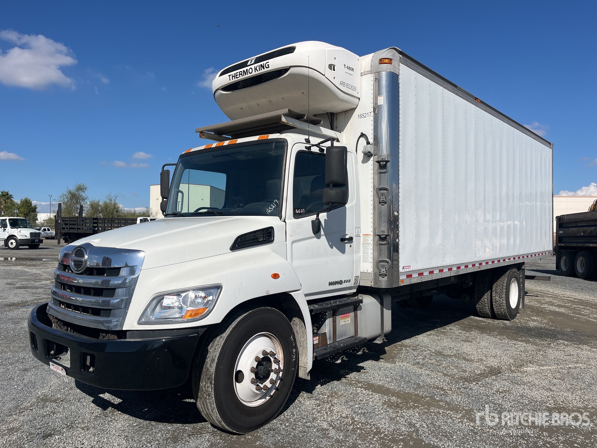 General Appearance with Image, coin avant gauche