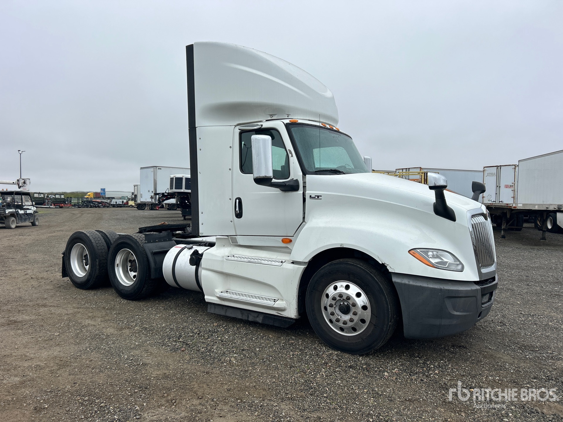 General Appearance with Imagen: esquina delantera derecha