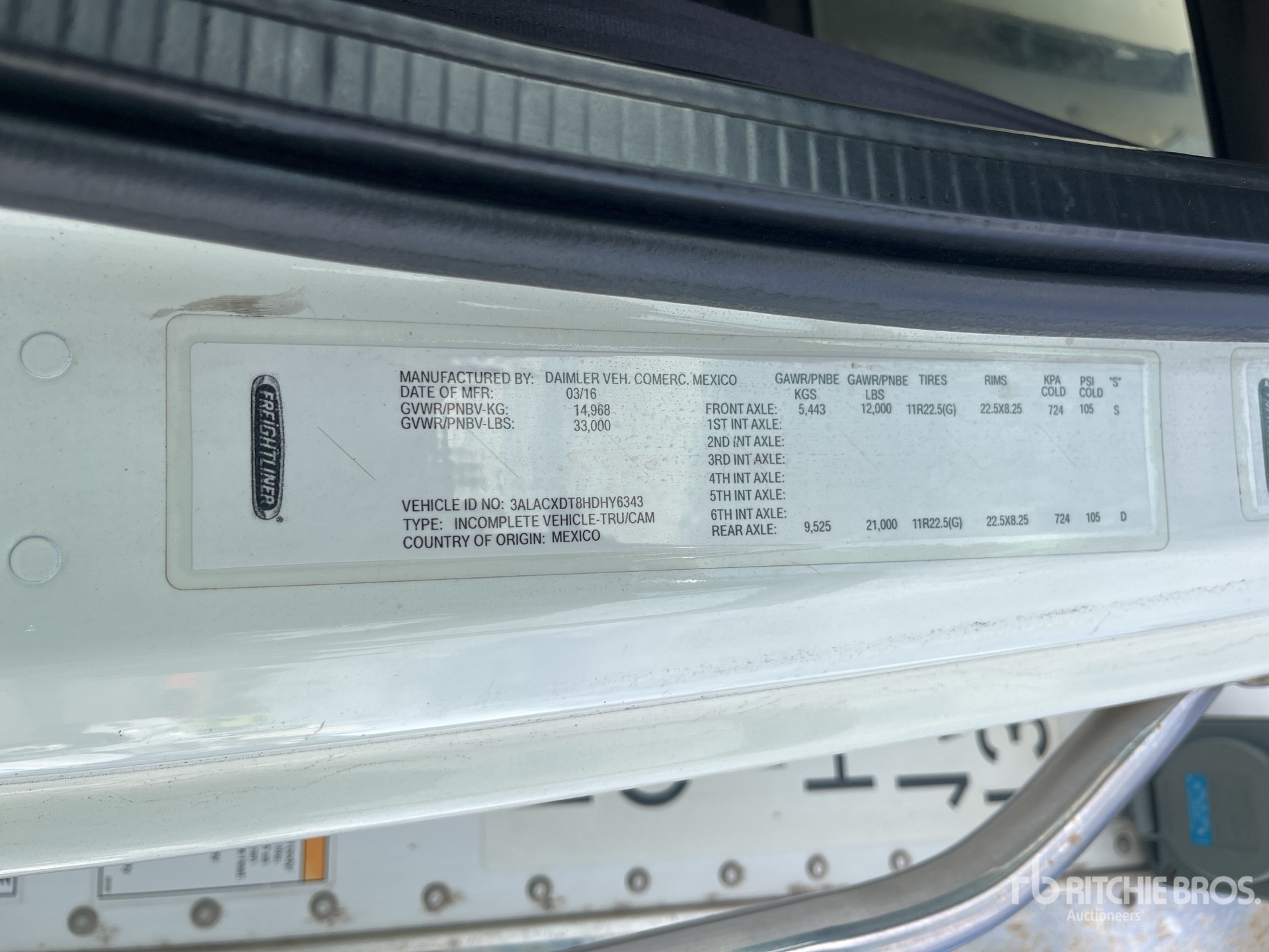 General Appearance with Serial Number / VIN