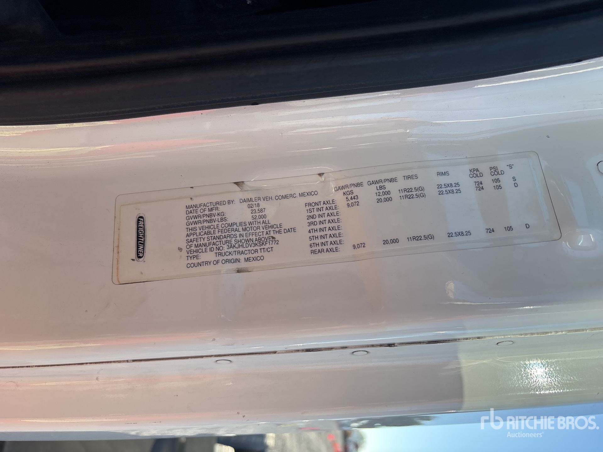 General Appearance with Serial Number / VIN