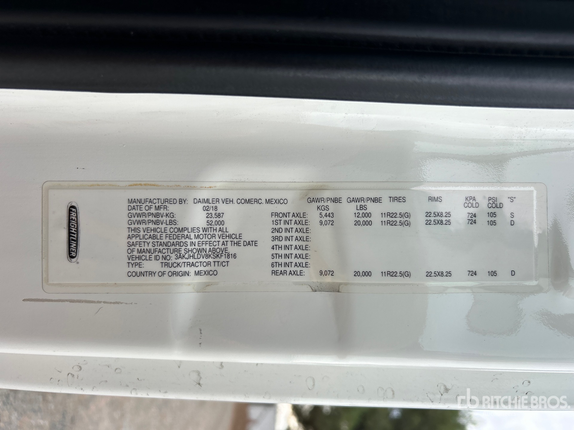 General Appearance with Numéro de série/Numéro d'identification du véhicule automobile