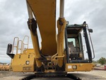 v2 Chassis - Excavator with 