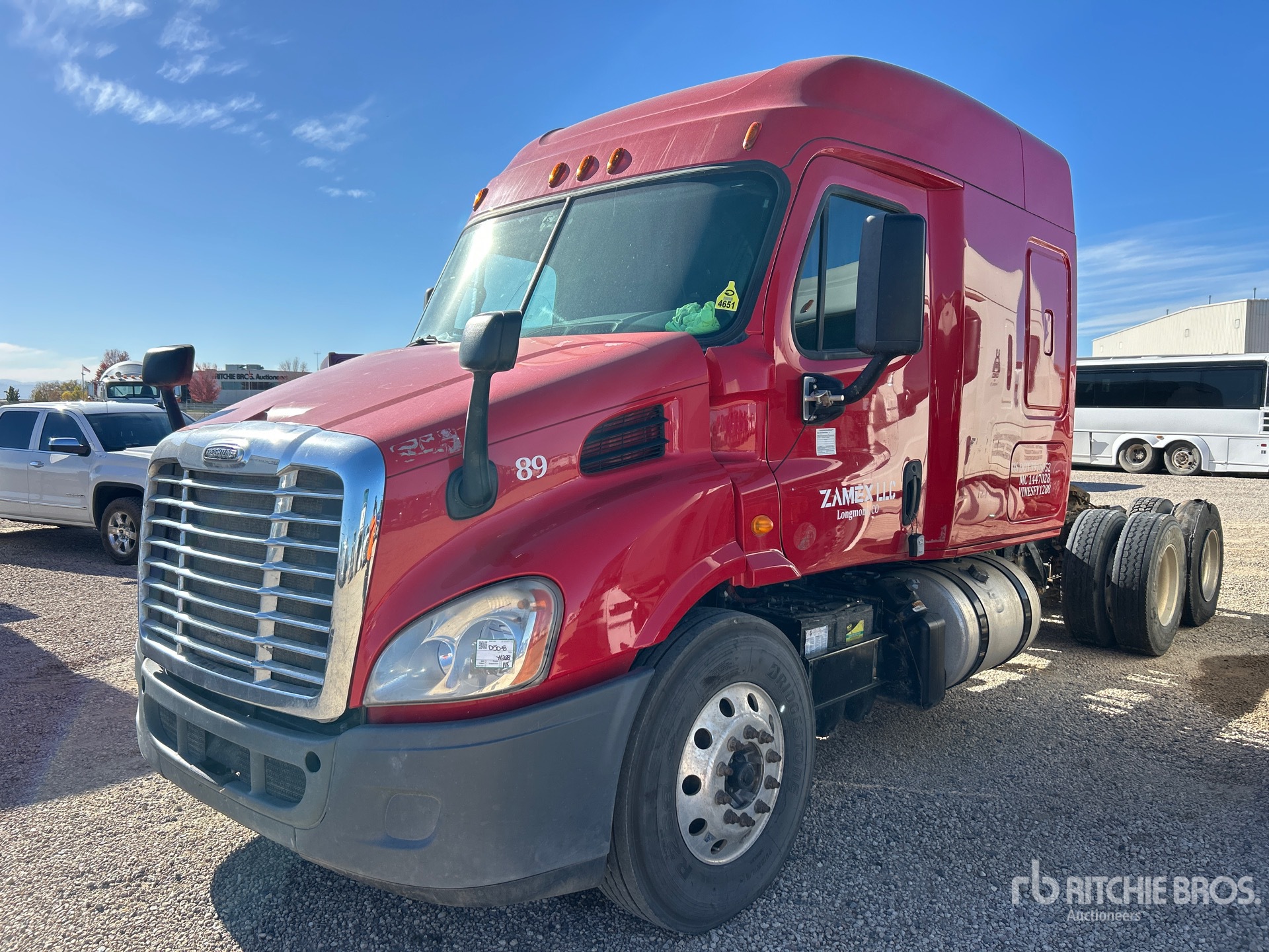 General Appearance with Picture, Left Front Corner