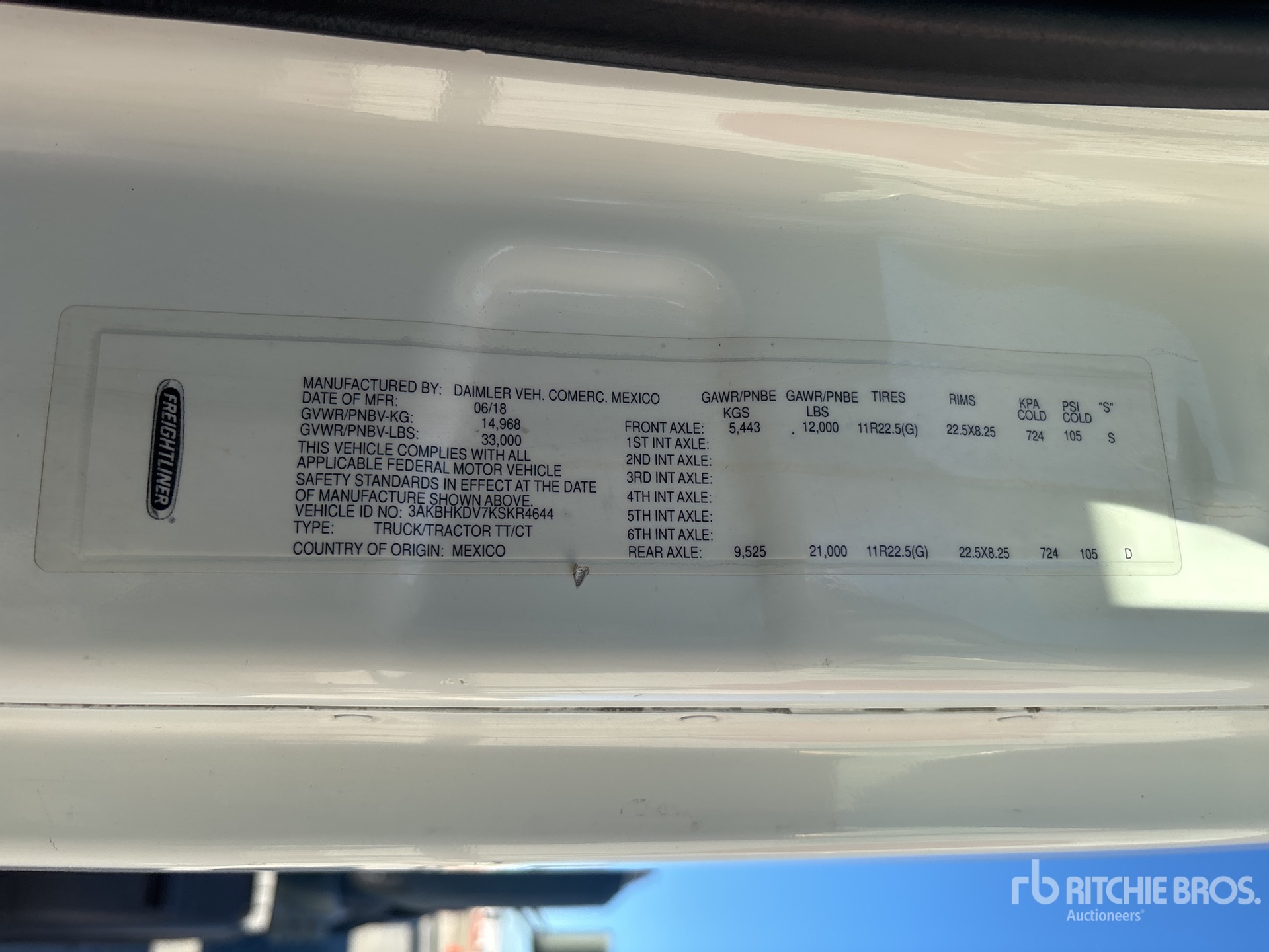 General Appearance with Serial Number / VIN