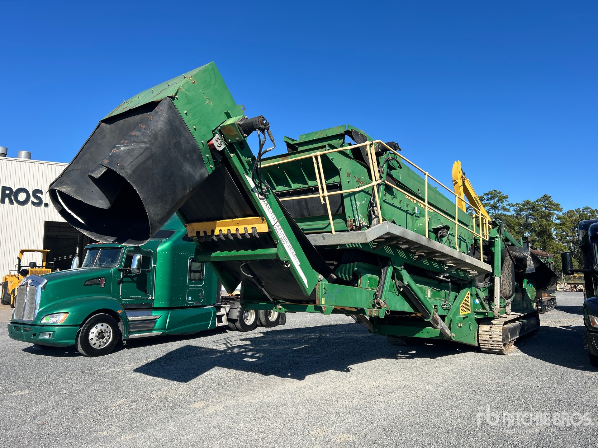 General Appearance with Imagen: esquina trasera derecha