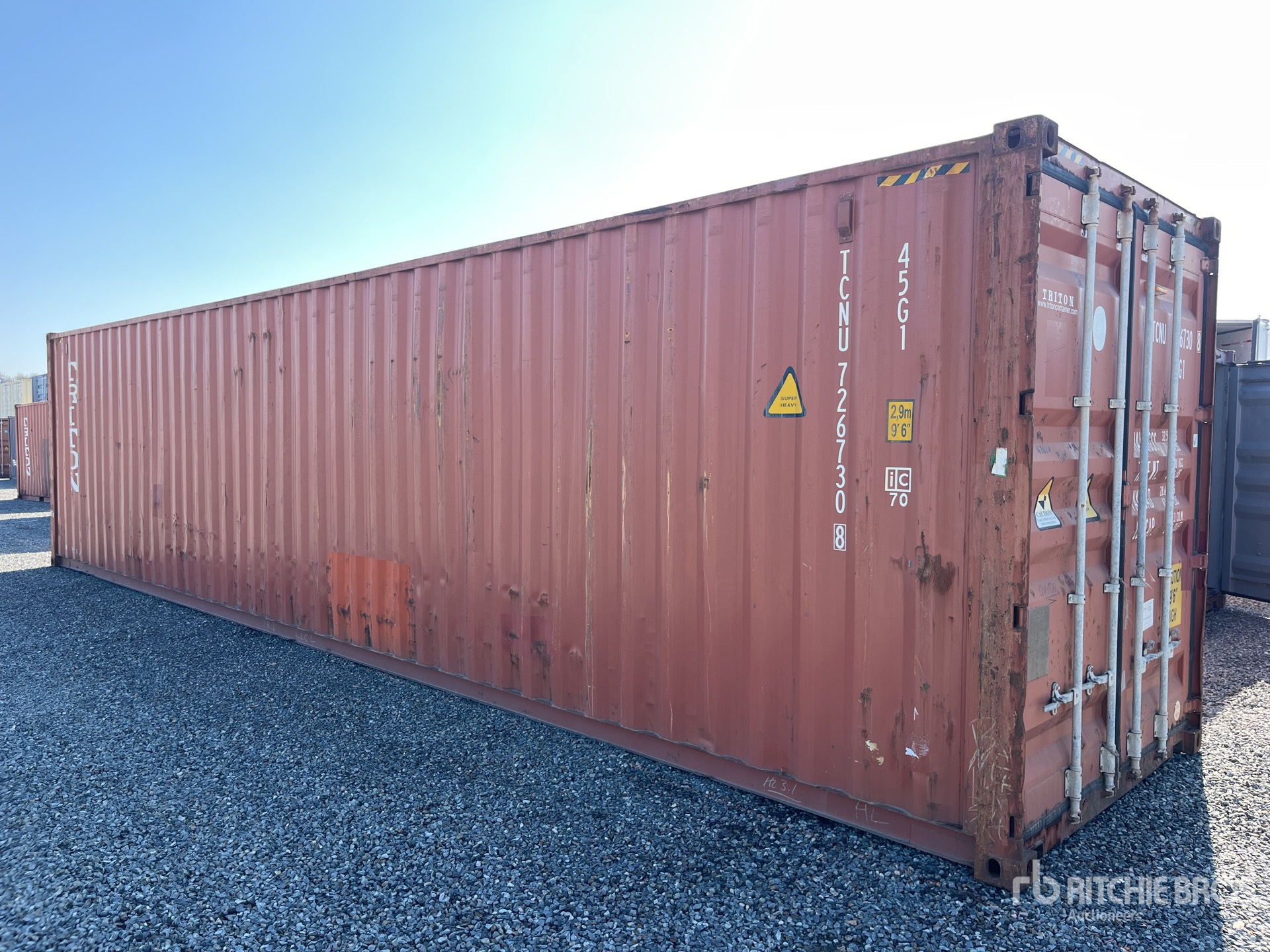 General Appearance with Picture, Right Front Corner