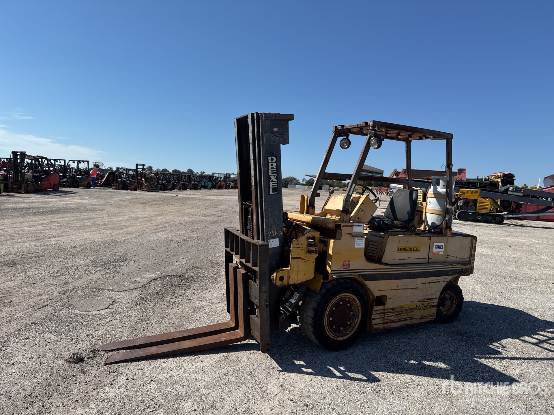 General Appearance with Featured Photo