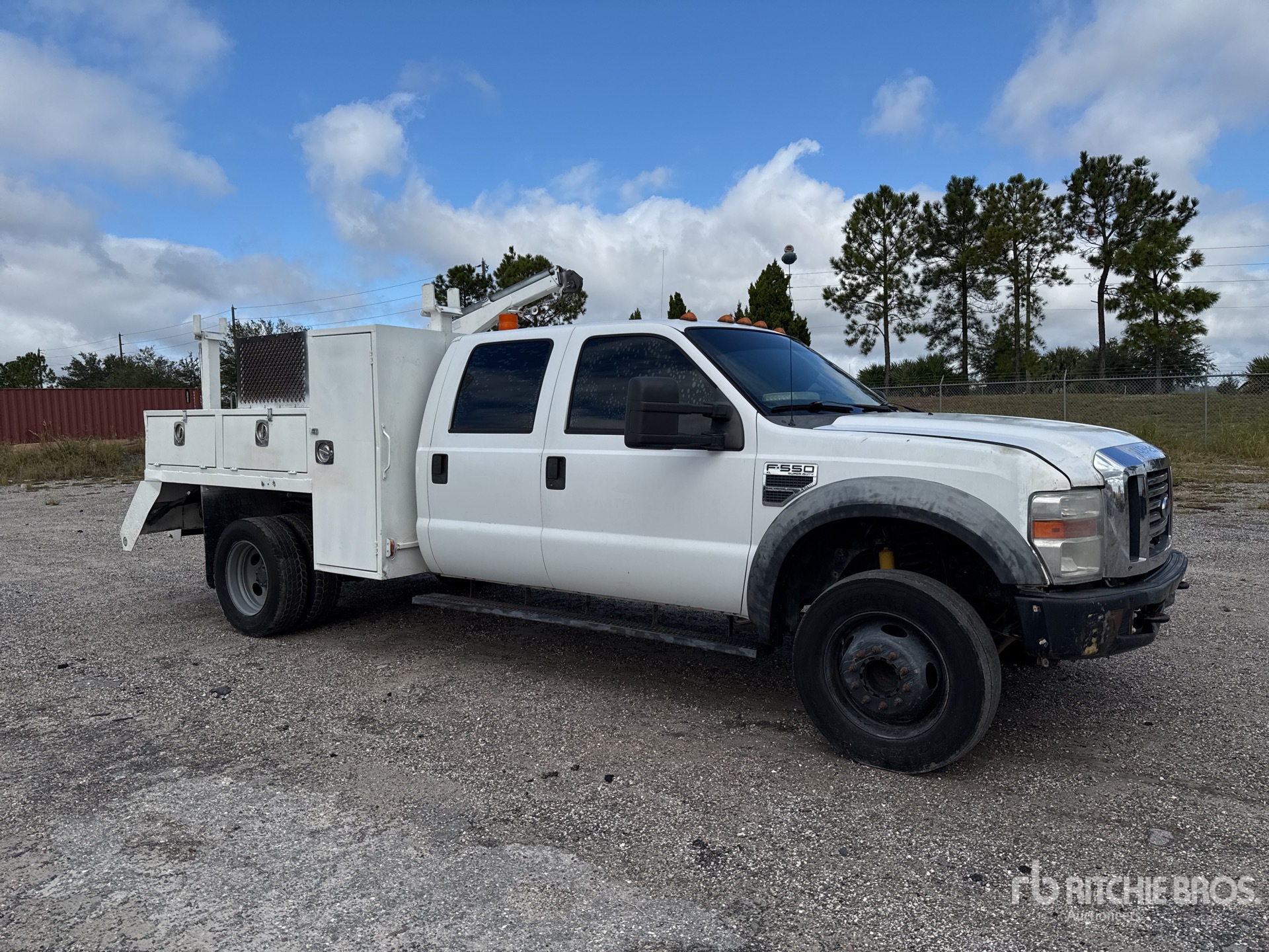 Aspect général with Image, coin avant droit