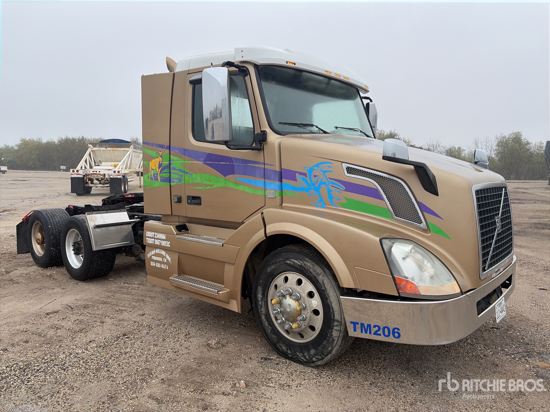 General Appearance with Foto, angolo anteriore destro