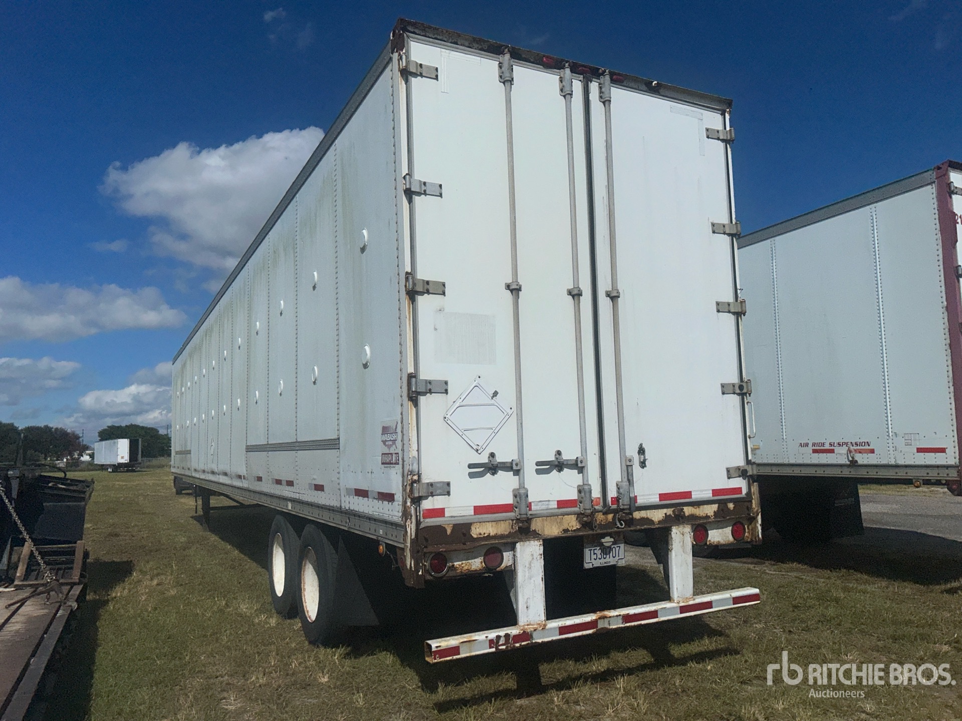 General Appearance with Imagen: esquina trasera izquierda