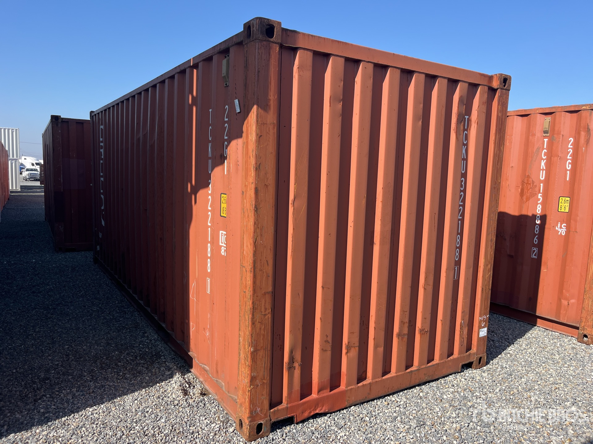 General Appearance with Picture, Left Rear Corner