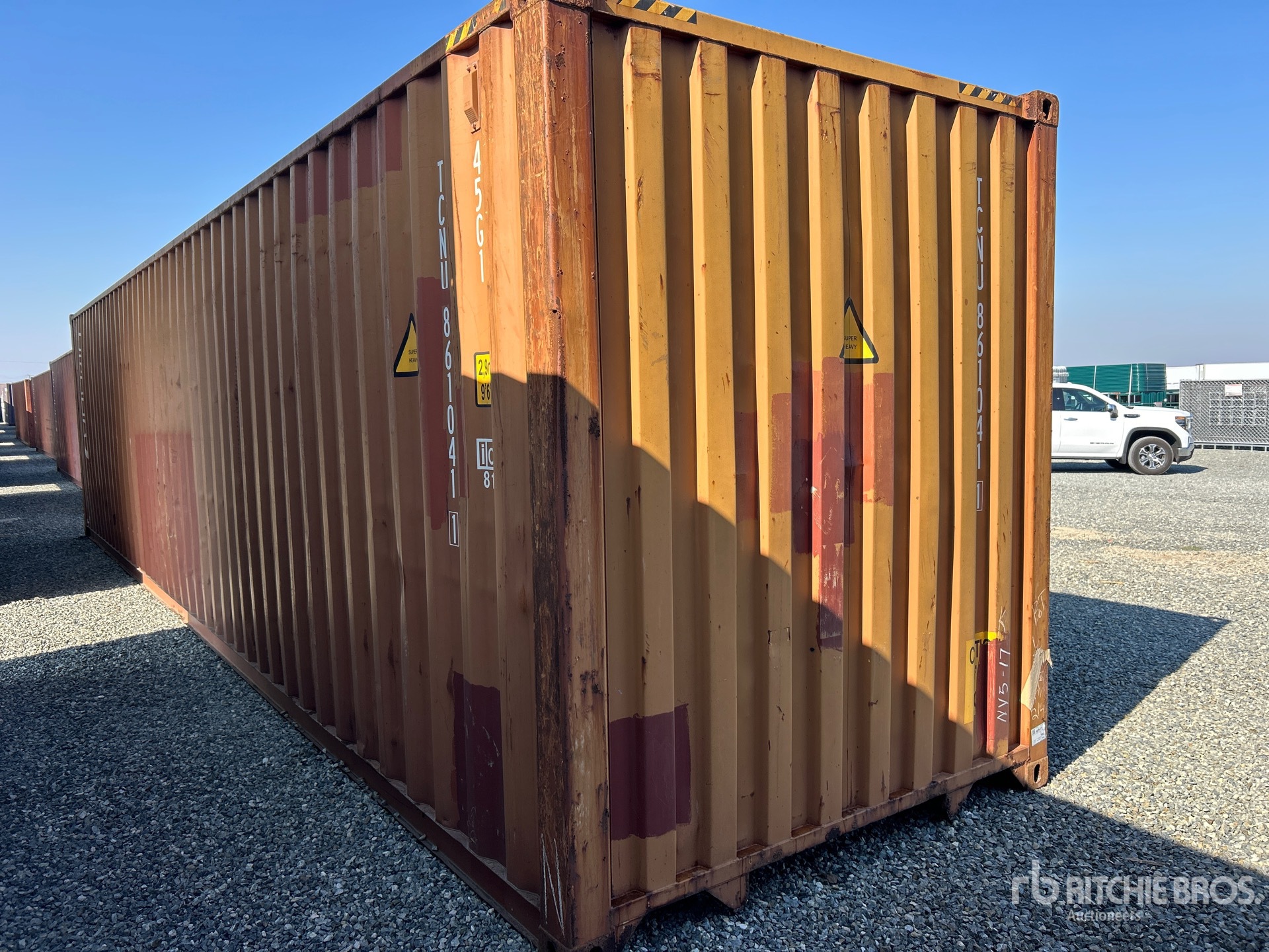 General Appearance with Picture, Right Front Corner