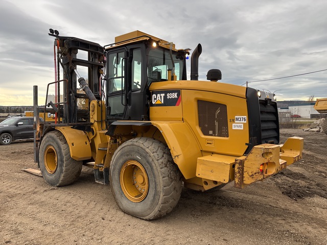 2014 Cat 938K 15100 lb 4x4 Articulating Rough Terrain Forklift 2014 Cat 938K 15100 lb 4x4 Articulating Rough Terrain Forklift