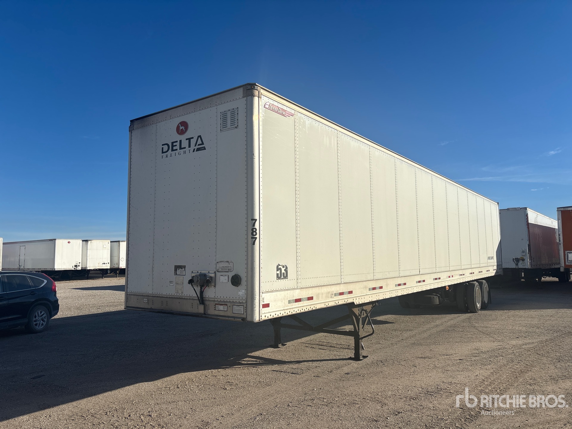 General Appearance with Bild, Ecke vorne links