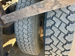 4 Underbody - Truck with 