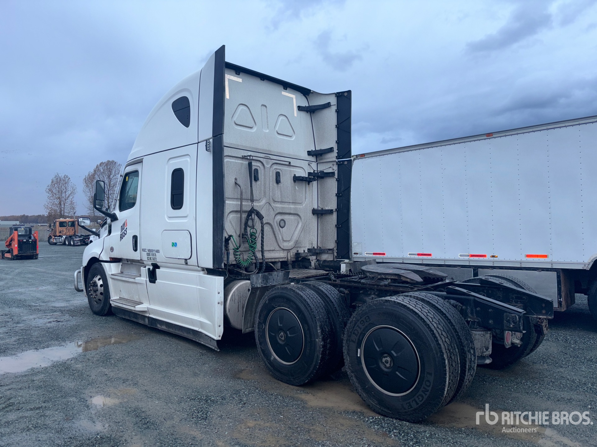 General Appearance with Imagen: esquina trasera izquierda