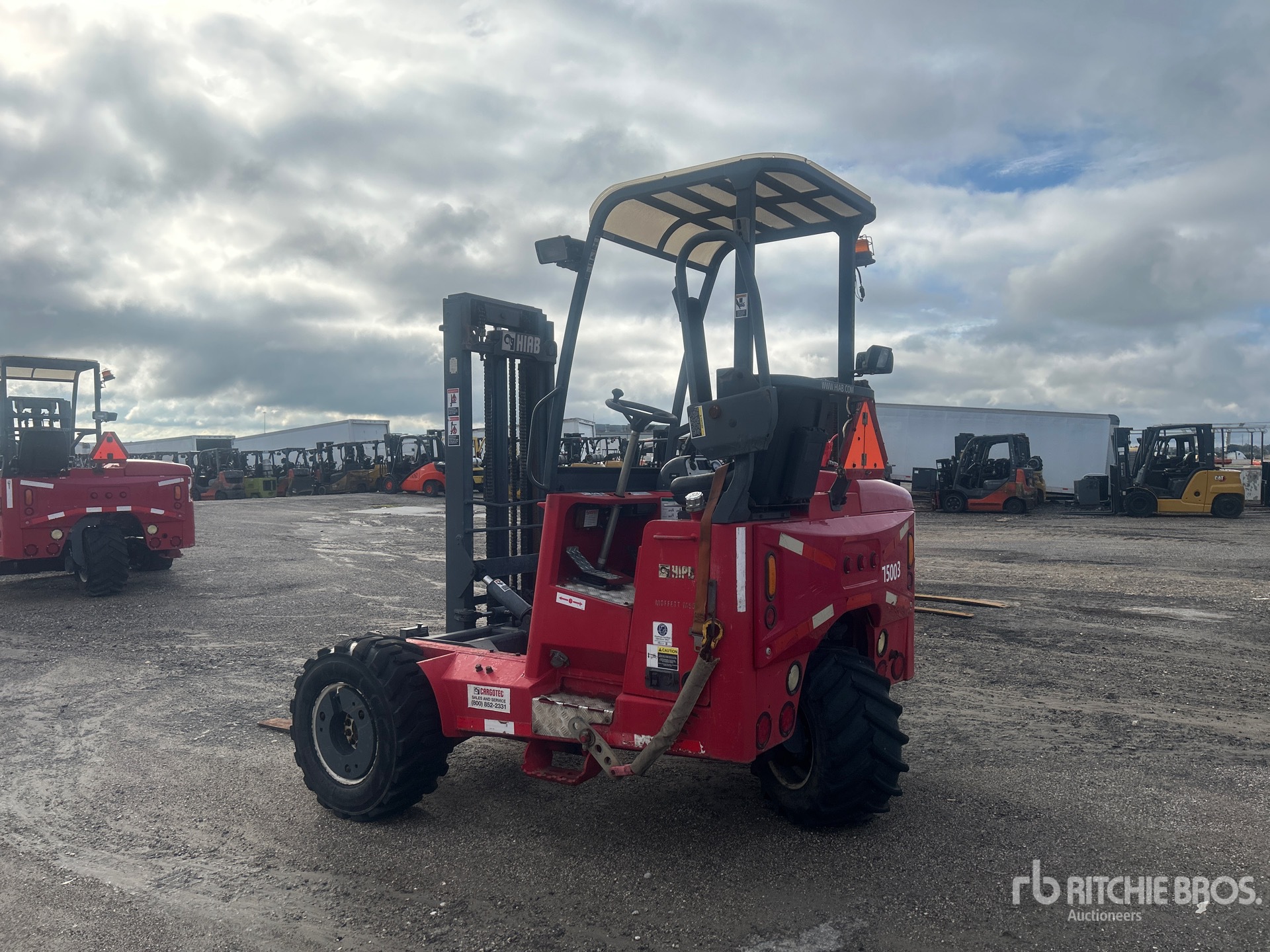 General Appearance with Imagen: esquina trasera izquierda