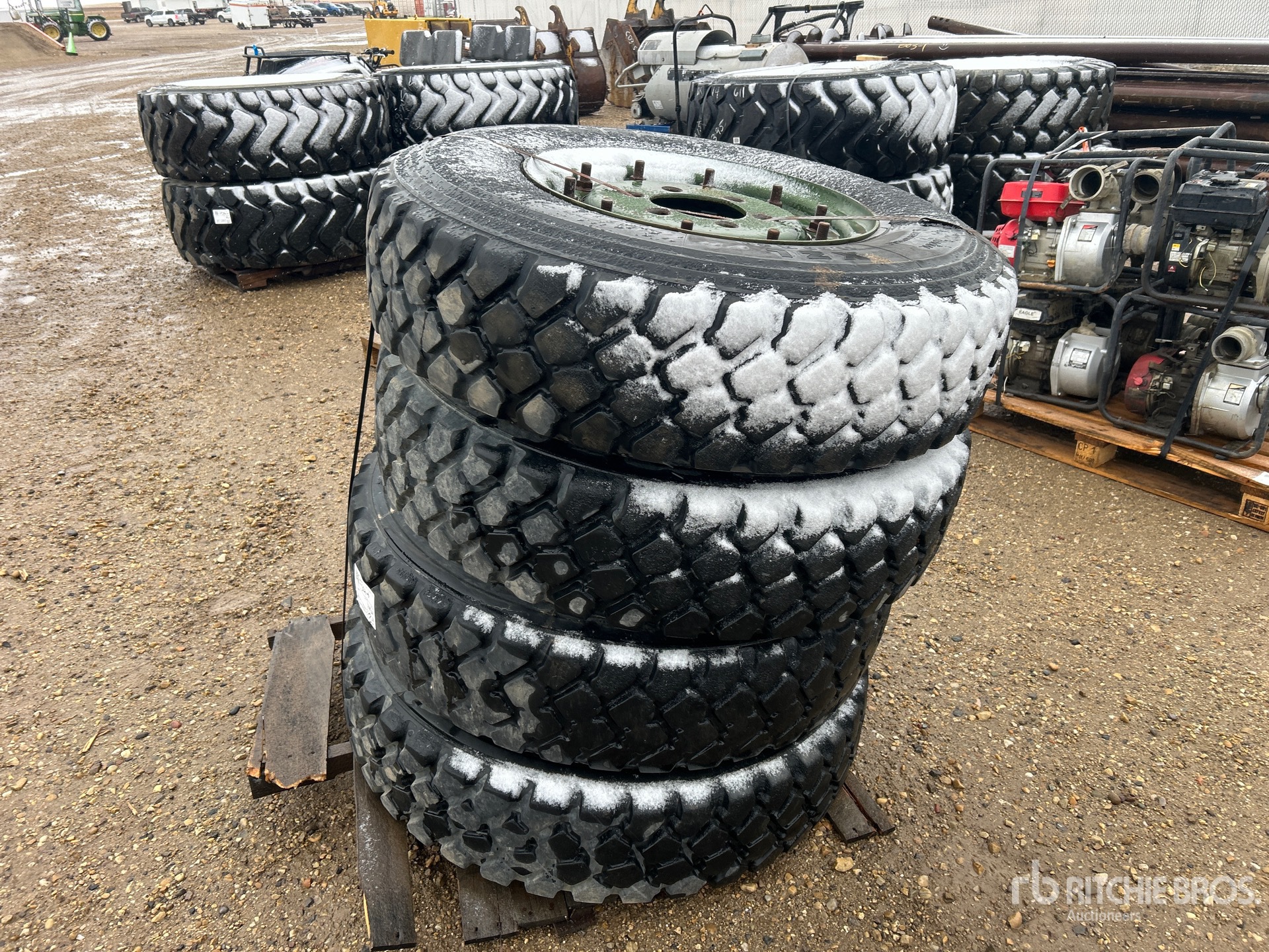 General Appearance with Picture, Left Front Corner