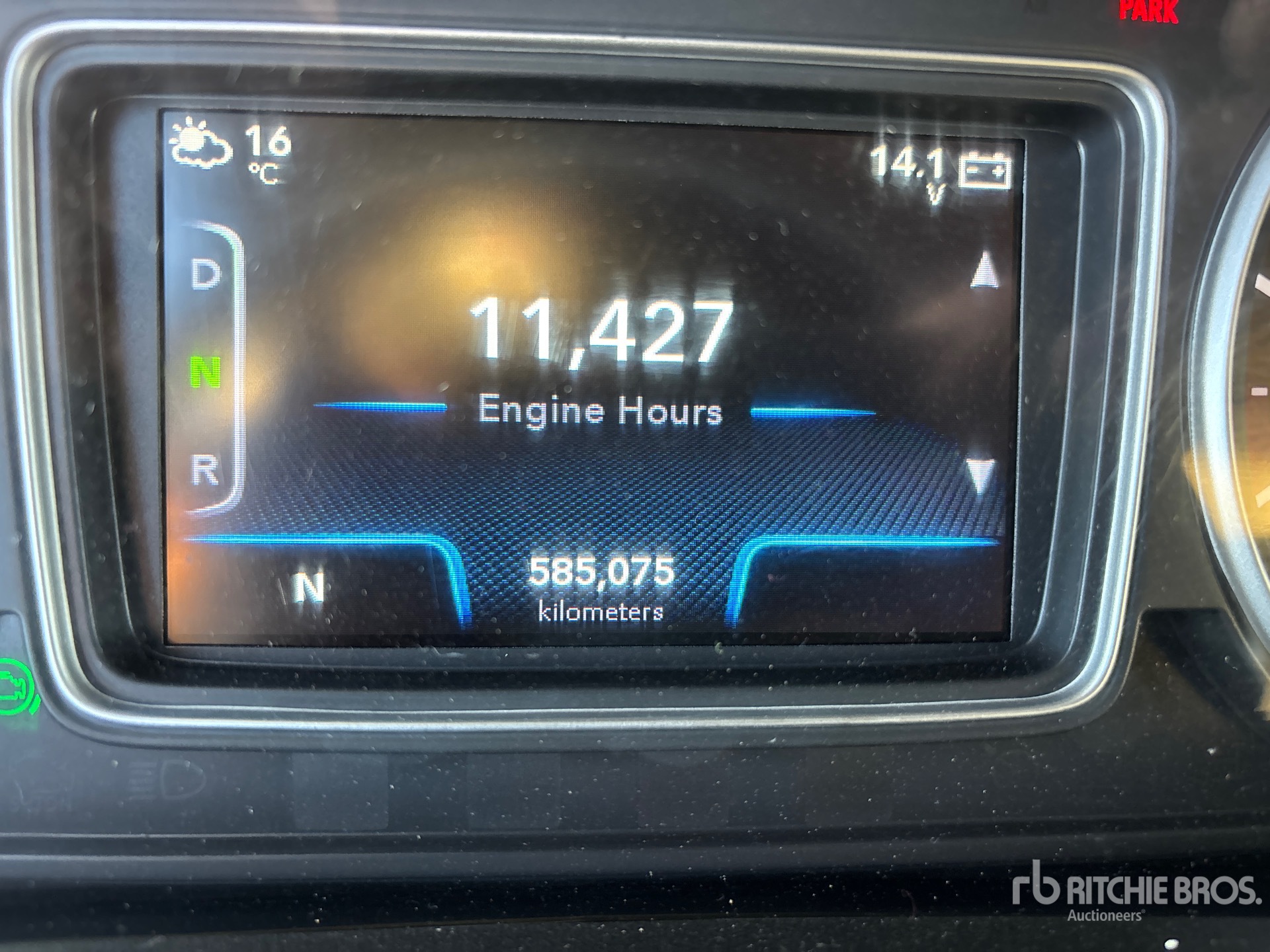 General Appearance with Hour Meter / Odometer