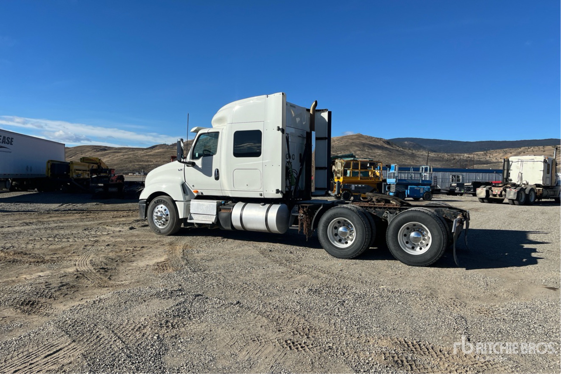 General Appearance with Zdjęcie, lewy dolny róg