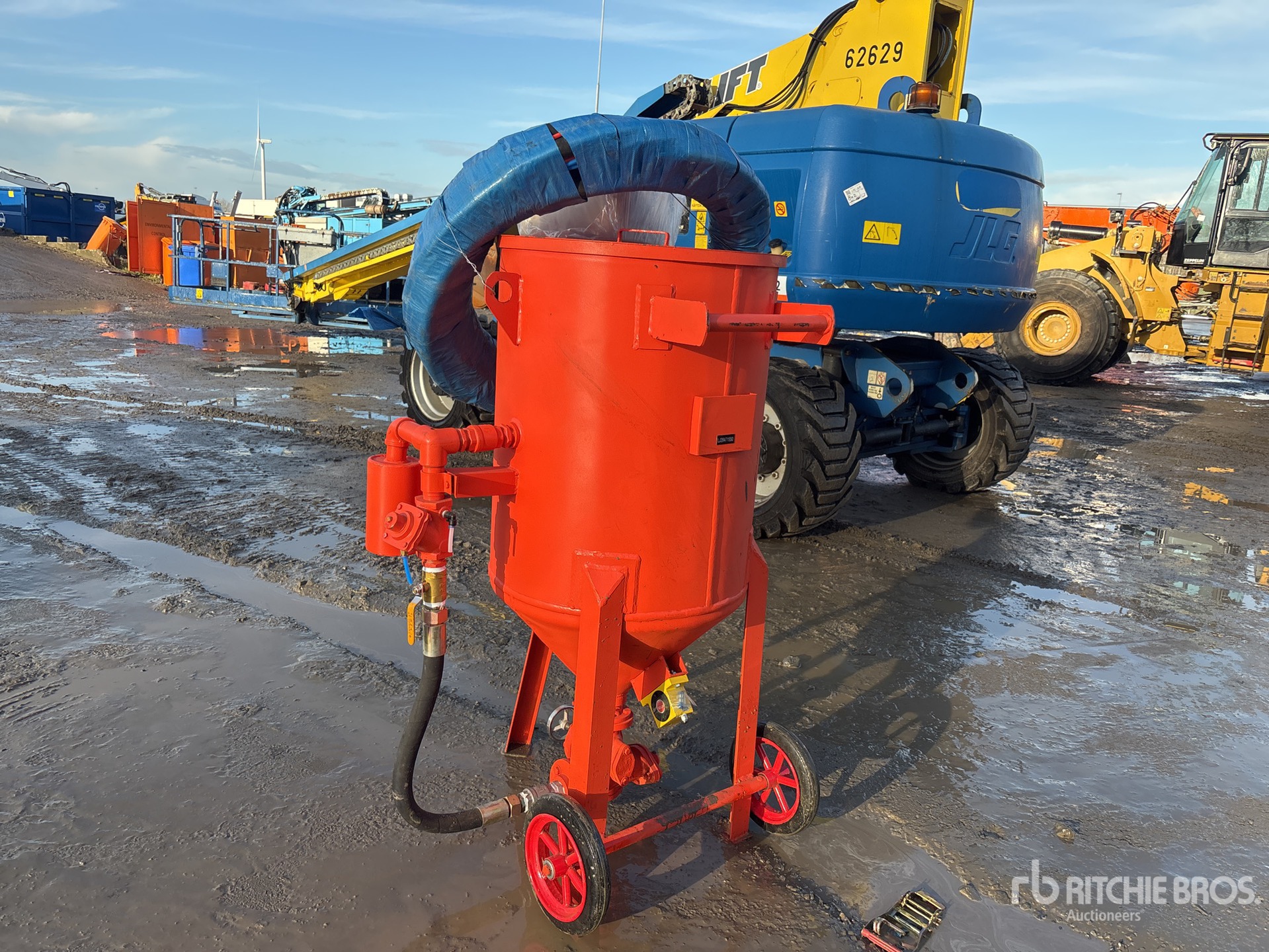 Aspect général with Image, coin arrière gauche