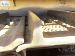 Undercarriage with Left Grouser Height