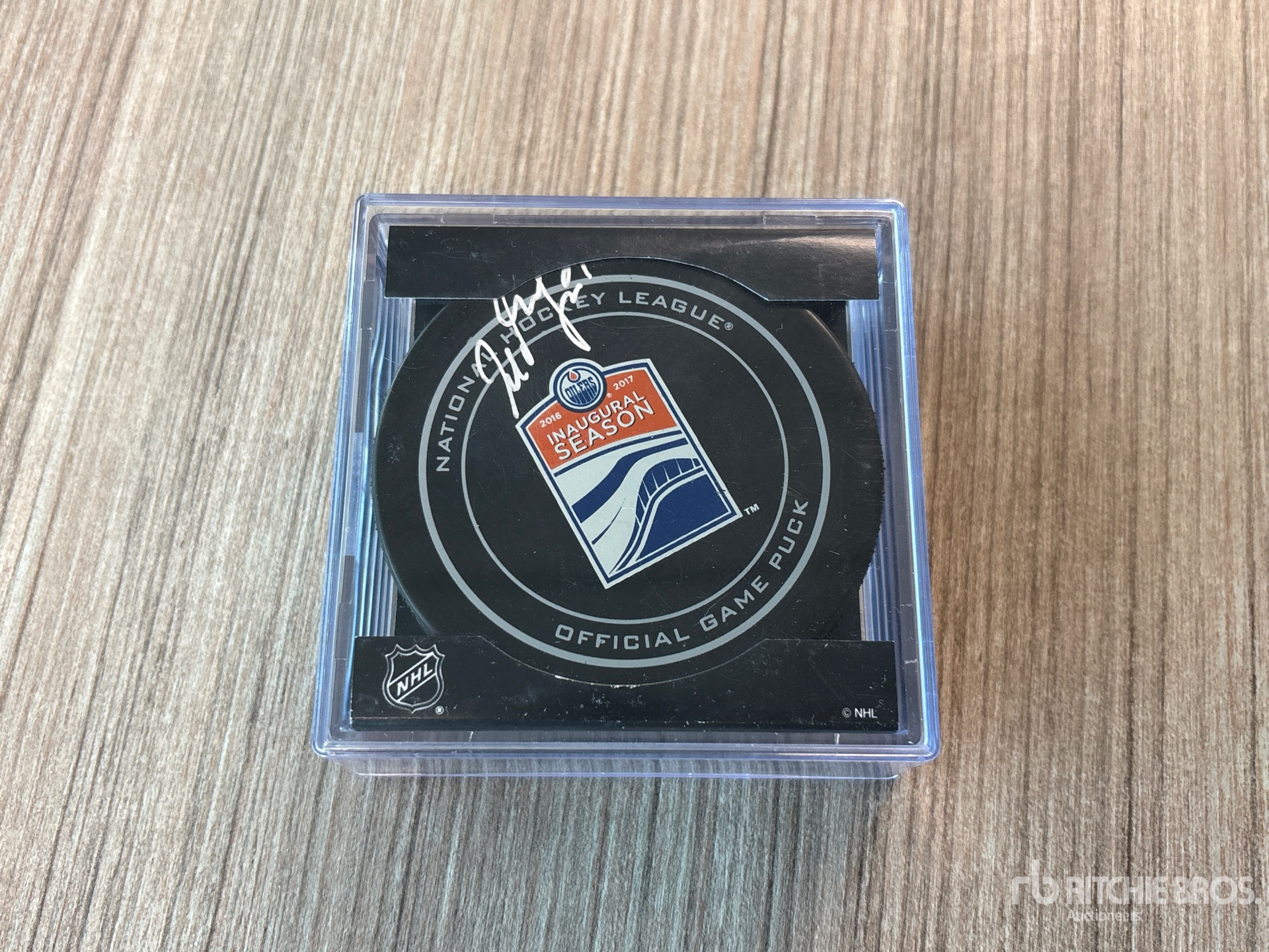 Aspect général with Image, coin avant gauche