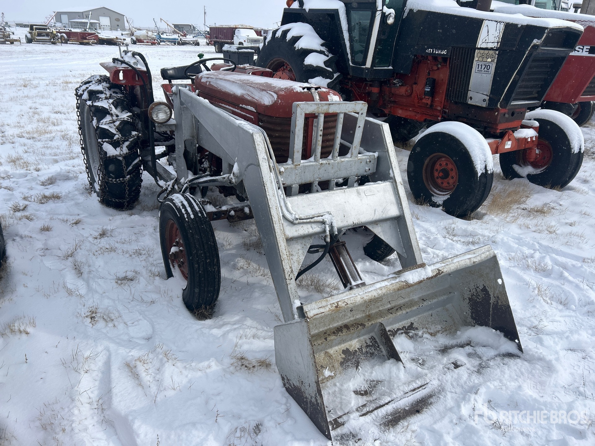 General Appearance with Bild, Ecke vorne rechts